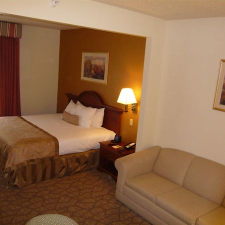 Wingate By Wyndham - Streetsboro Hotel Екстериор снимка