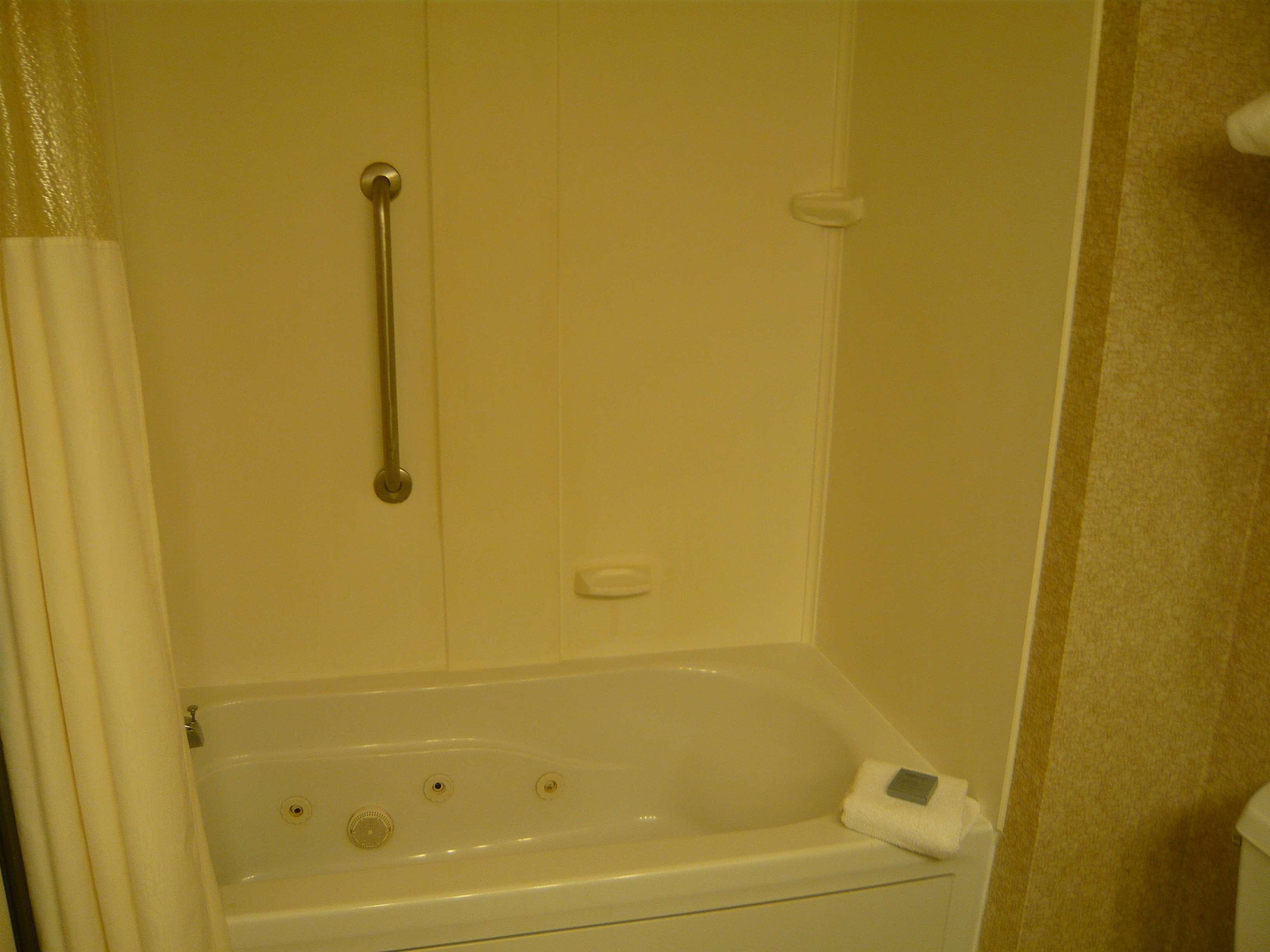 Wingate By Wyndham - Streetsboro Hotel Екстериор снимка