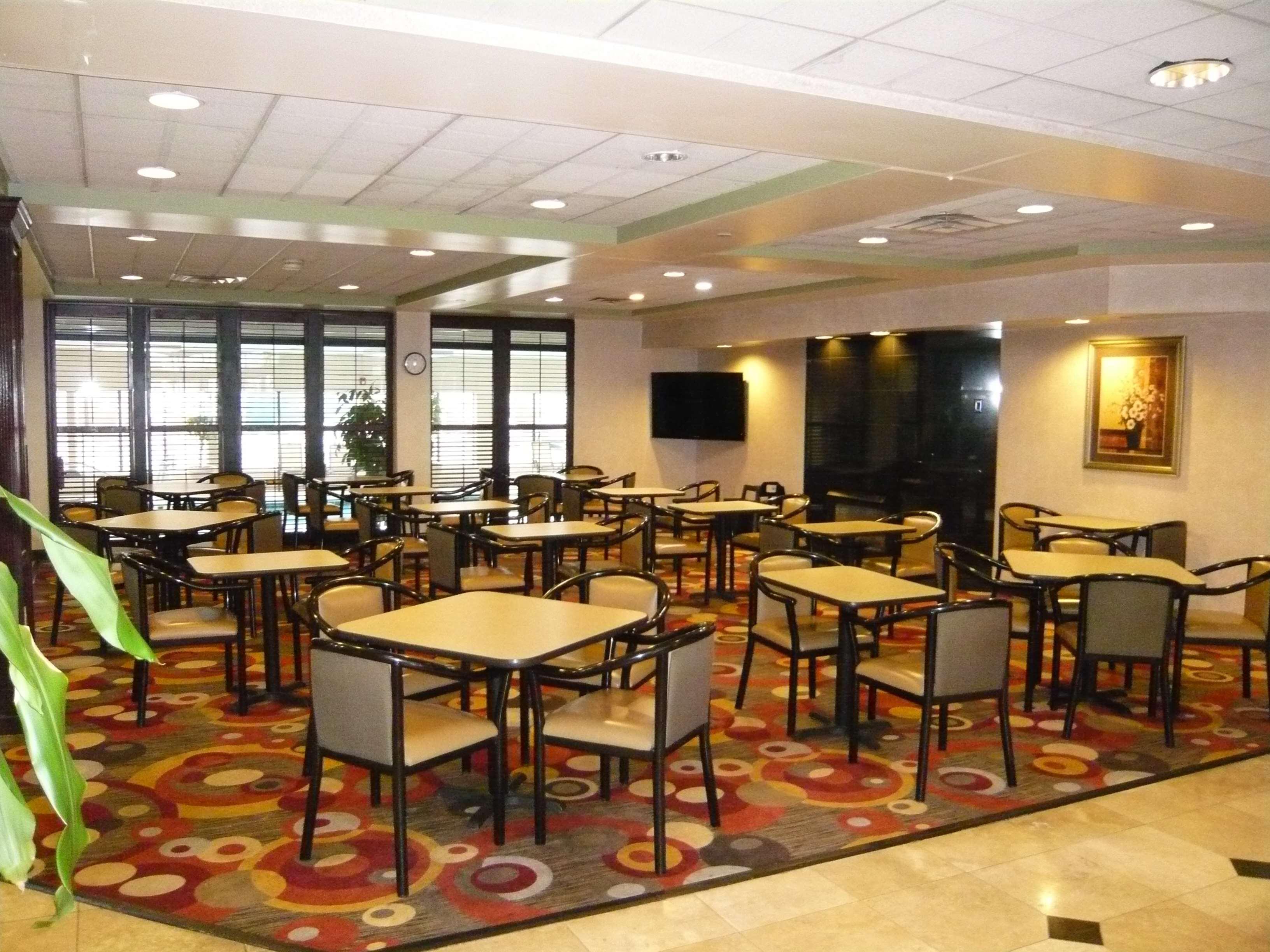 Wingate By Wyndham - Streetsboro Hotel Екстериор снимка