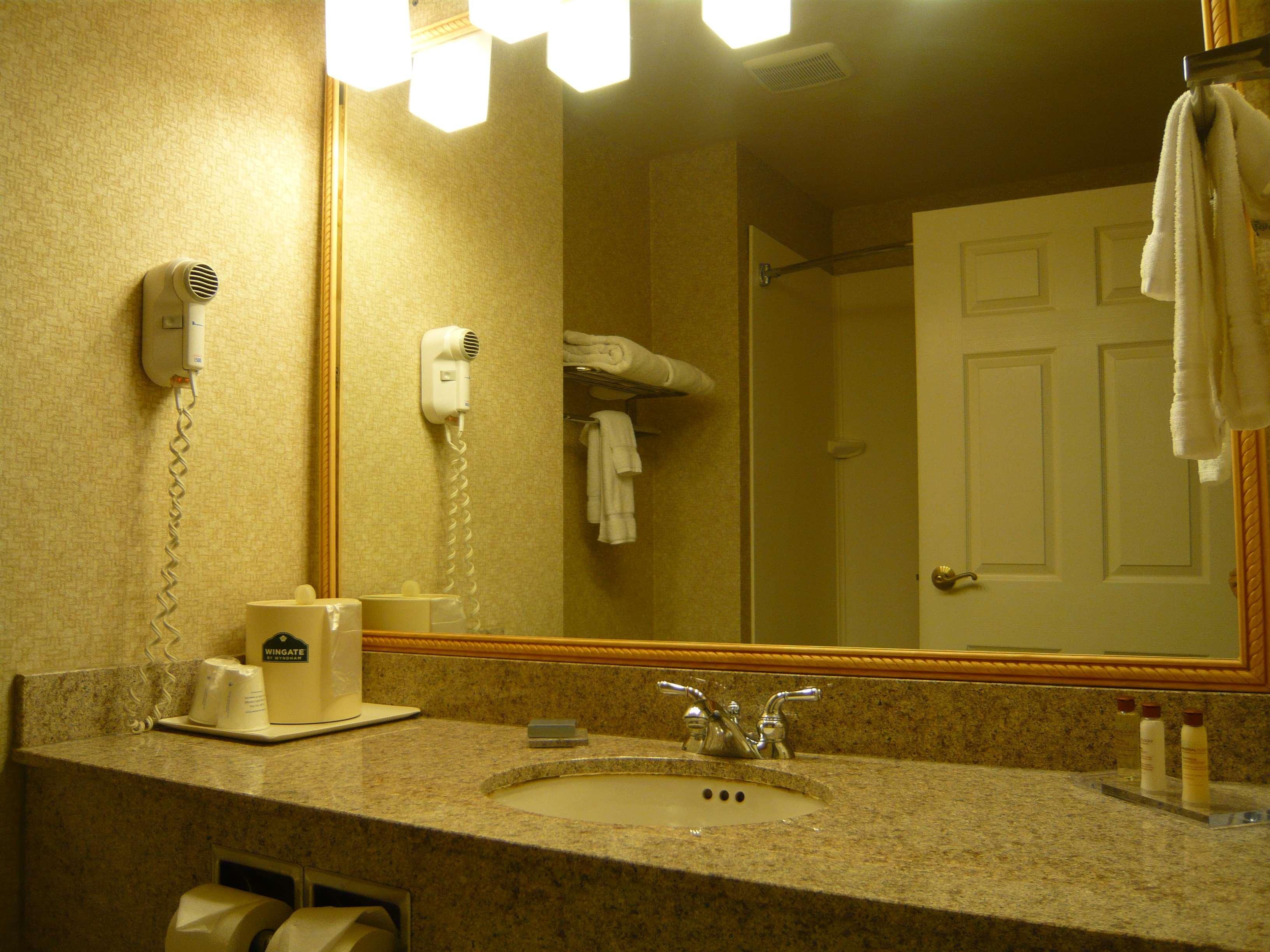 Wingate By Wyndham - Streetsboro Hotel Екстериор снимка